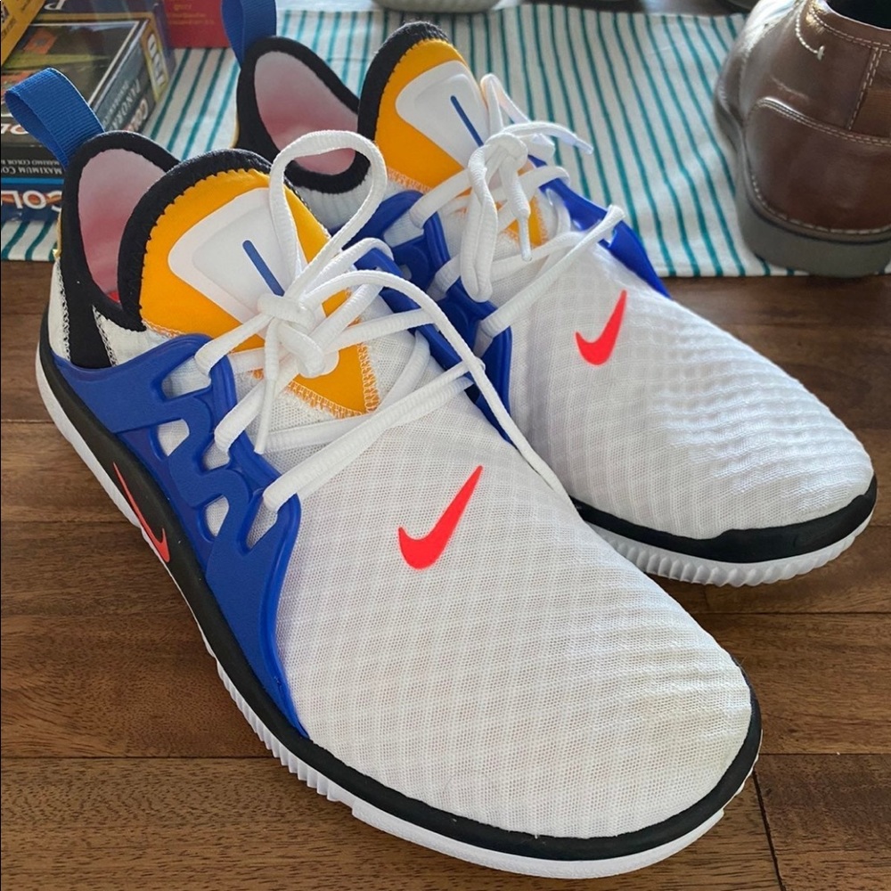 Nike Acalme Shoes